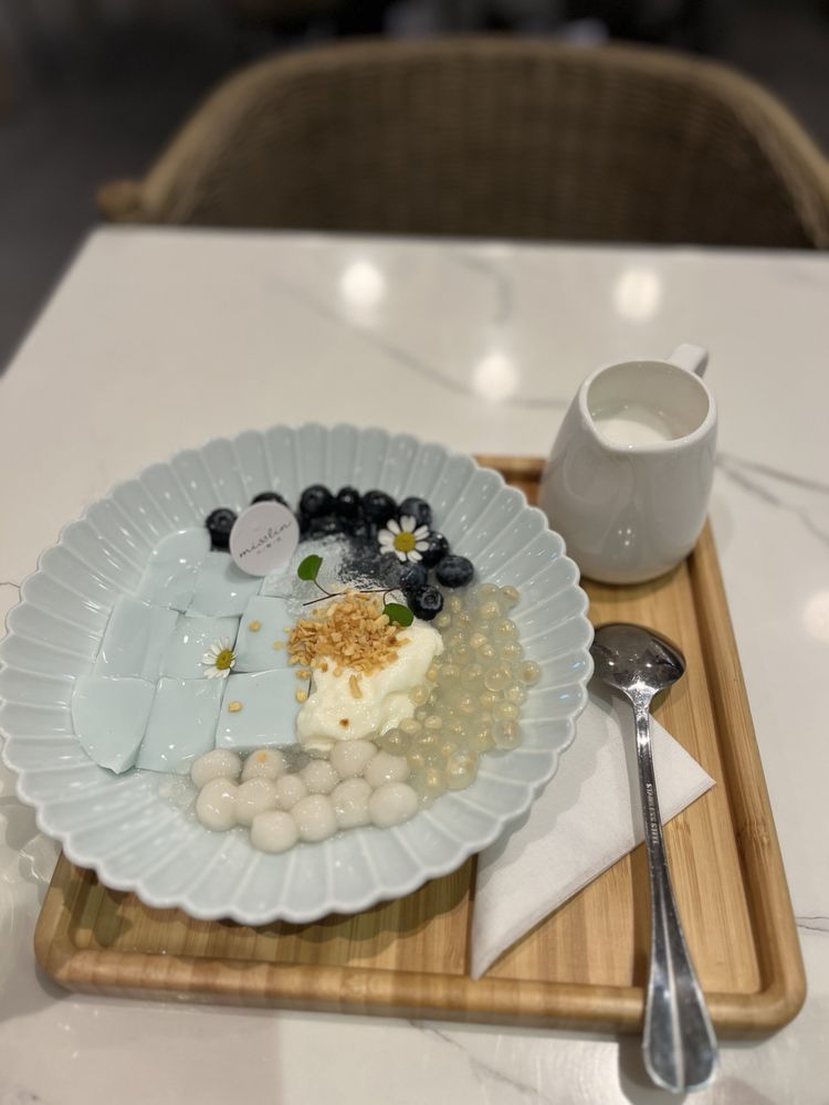 DIY甜品 bowl Signature DIY Mix Dessert